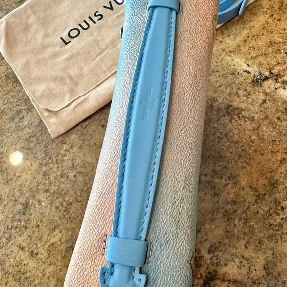 Authentic Louis Vuitton Jeff Koons Métis Pochette - Picture 6 of 13